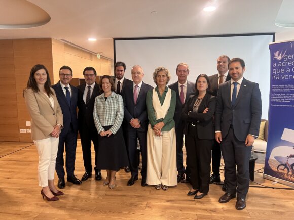 Bridging the Atlantic: Potenciar o investimento e inovação da indústria da saúde e biotecnologia em Portugal